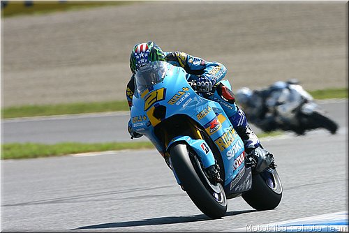 motogp_hopkins_5.jpg
