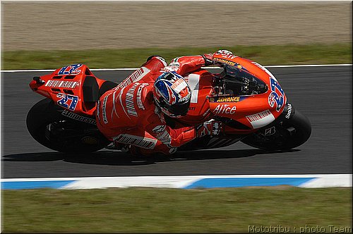 motogp_stoner_09.jpg
