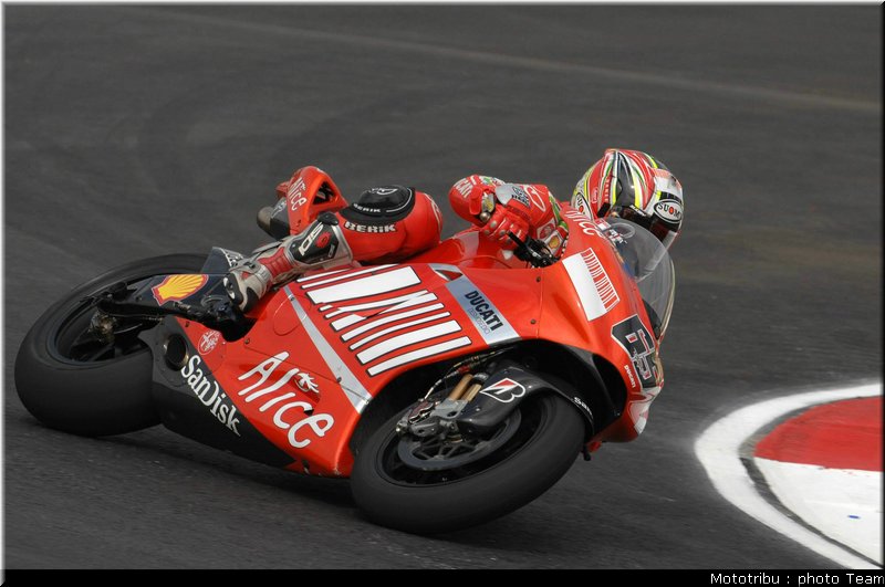 motogp_capirossi_6