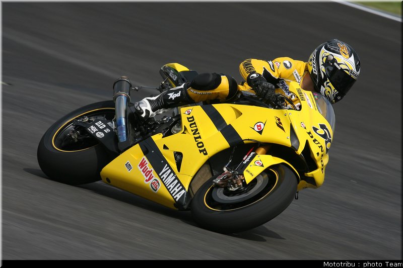 motogp_guintoli_3