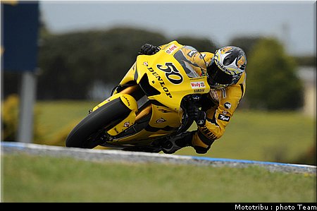 motogp_guintoli_2.jpg