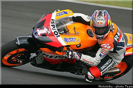 motogp_hayden_12.jpg
