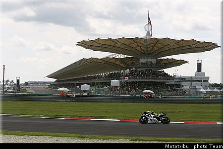 motogp_rossi_11.jpg