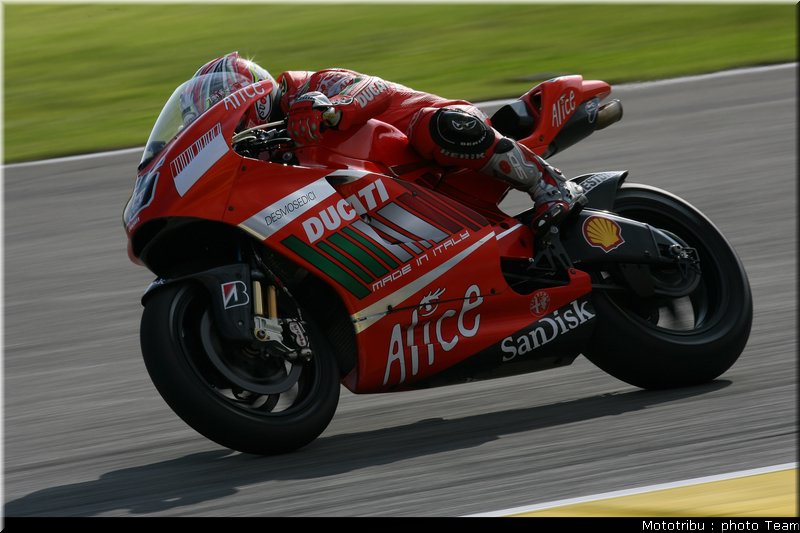 motogp_capirossi_8
