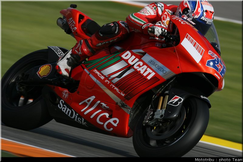motogp_stoner_10