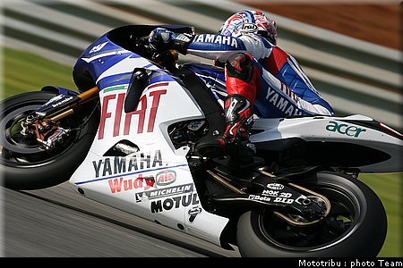 motogp_edwards_4.jpg