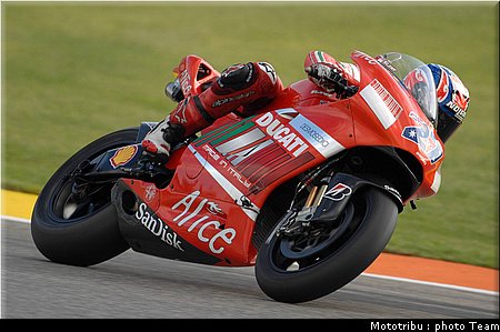 motogp_stoner_06.jpg