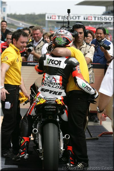 retro-dovizioso-2007_029