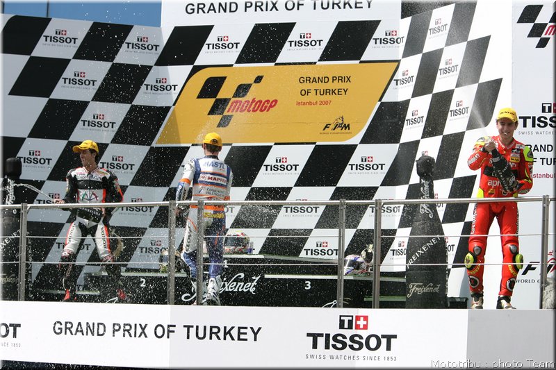 retro-dovizioso-2007_031