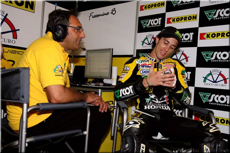 retro-dovizioso-2007_047