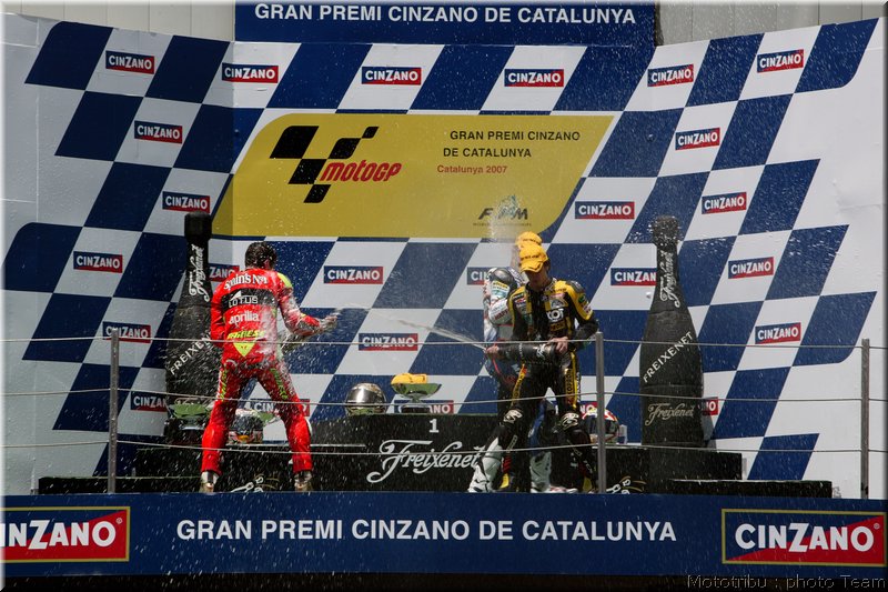 retro-dovizioso-2007_051