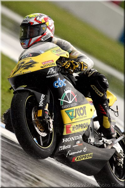 retro-dovizioso-2007_052