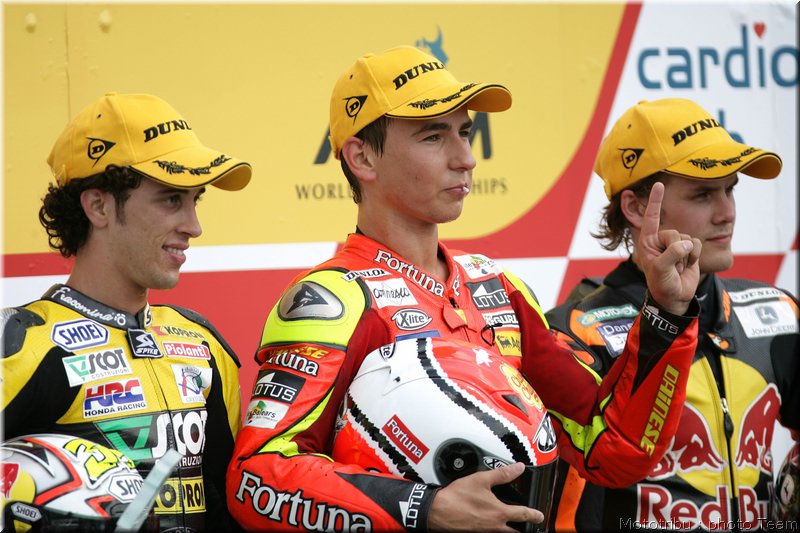 retro-dovizioso-2007_071