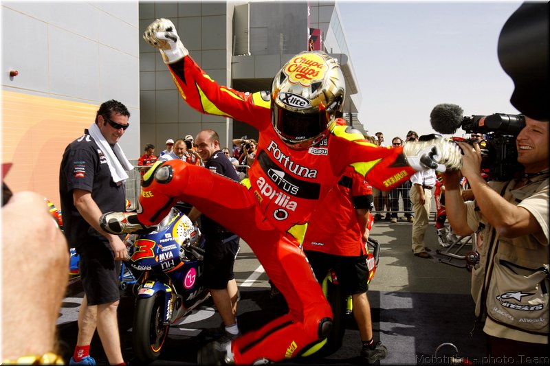 055-stands2007-055-lorenzo-qatar