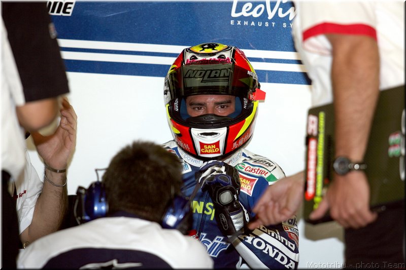 182-stands2007-033-melandri-chine