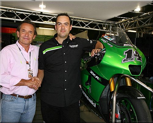 300-stands2007-ickx.jpg