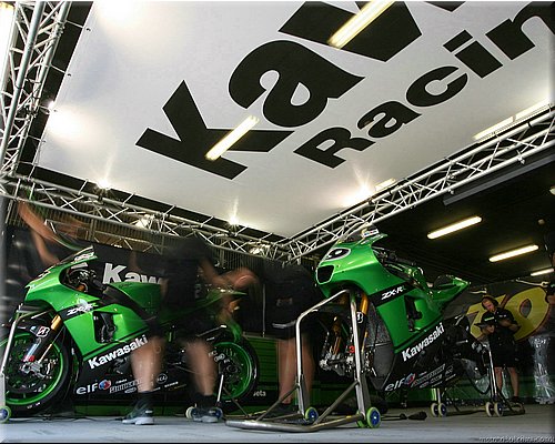 303-stands2007-kawasaki004.jpg