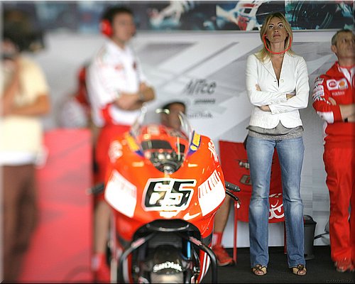 534-stands2007-034-ingridcapirossi-tchequie.jpg