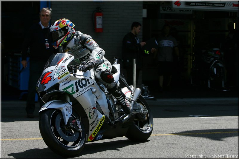 MOTO 