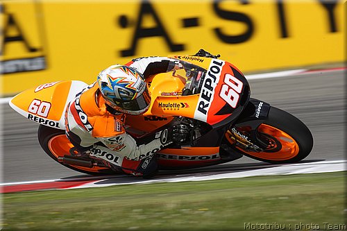 250-simon_1.jpg