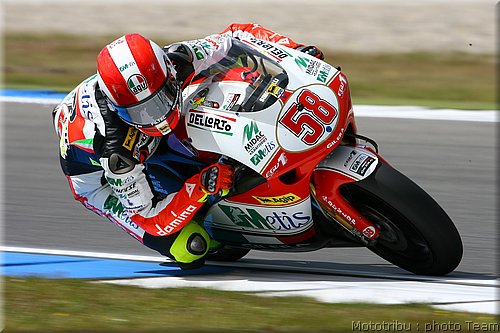 250-simoncelli_2.jpg