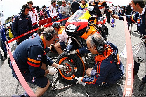 motogp-pedrosa_17.jpg
