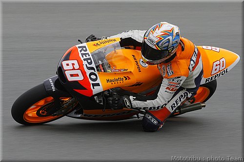 250-simon_2.jpg