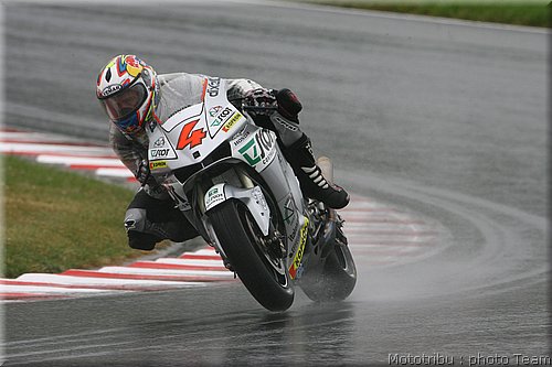 motogp-dovizioso_07.jpg