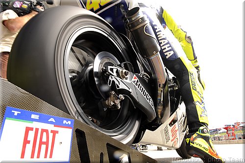 motogp-rossi_14.jpg