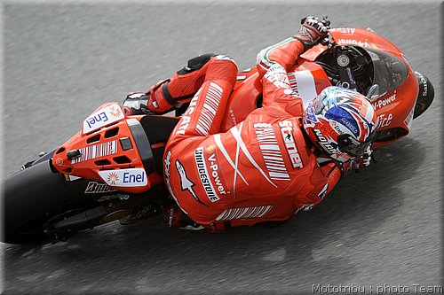 motogp-stoner_07.jpg