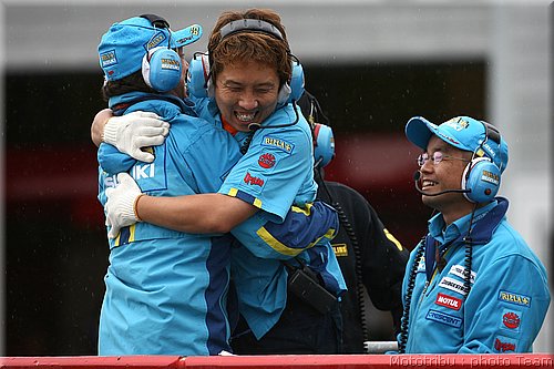 motogp-suzuki_6.jpg