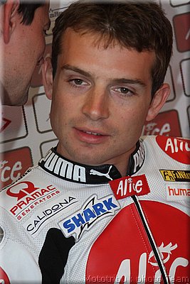 guintoli_10.jpg