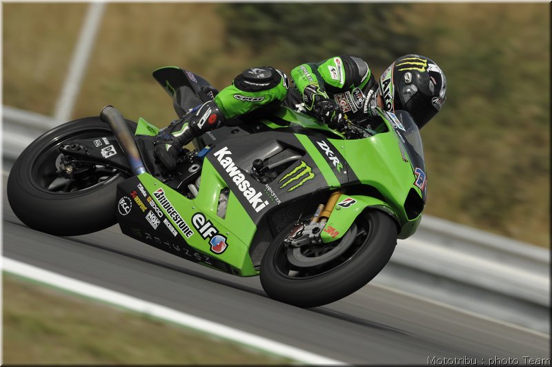 motogp-hopkins_01