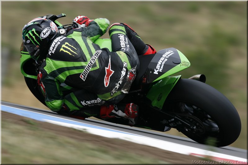 motogp-hopkins_07
