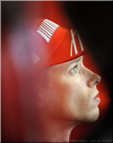 motogp-stoner_07