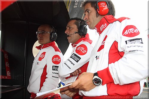 motogp-alice_2.jpg