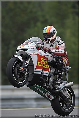 motogp-deangelis_12.jpg