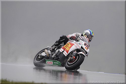 motogp-deangelis_16.jpg