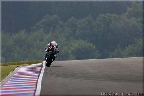 motogp-depuniet_09.jpg