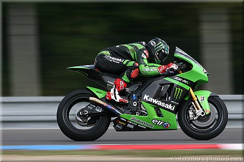 motogp-hopkins_17.jpg