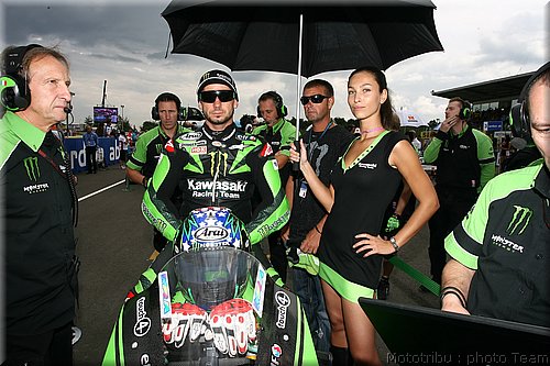 motogp-hopkins_18.jpg