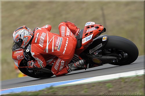 motogp-melandri_4.jpg