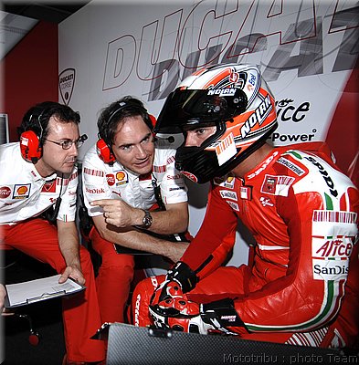 motogp-melandri_6.jpg
