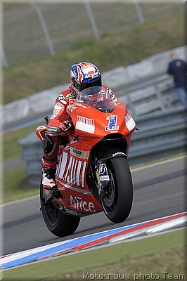 motogp-stoner_02.jpg