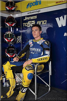 motogp-toseland_07.jpg