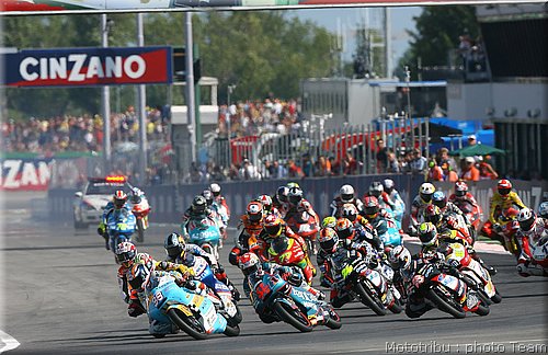125-misano2008_01.jpg