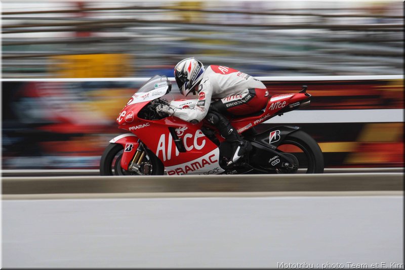 motogp_guintoli_02
