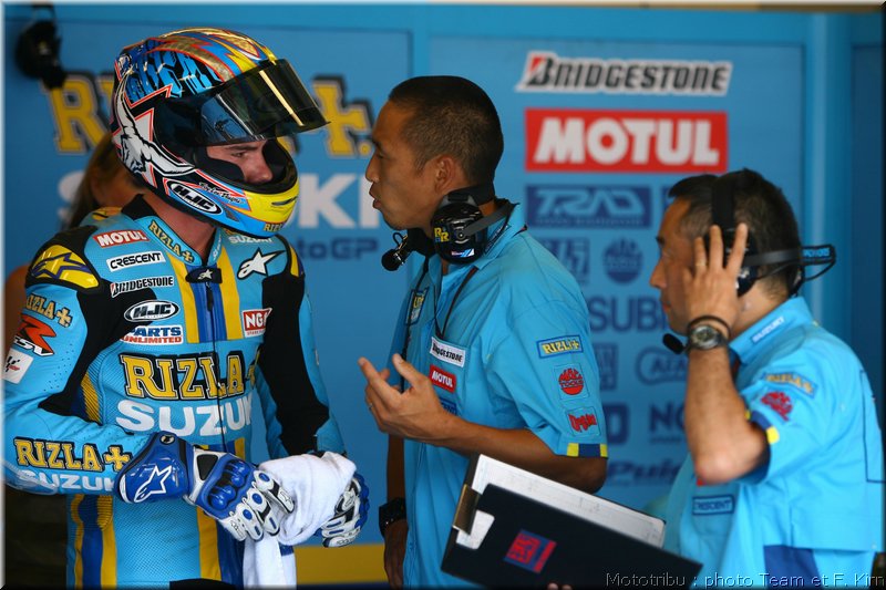 motogp_spies_07