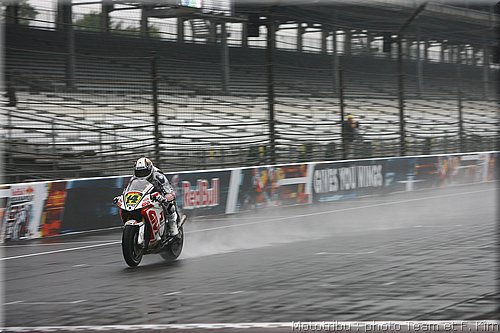 motogp_depuniet_6.jpg