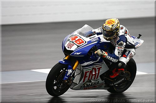 motogp_lorenzo_06.jpg